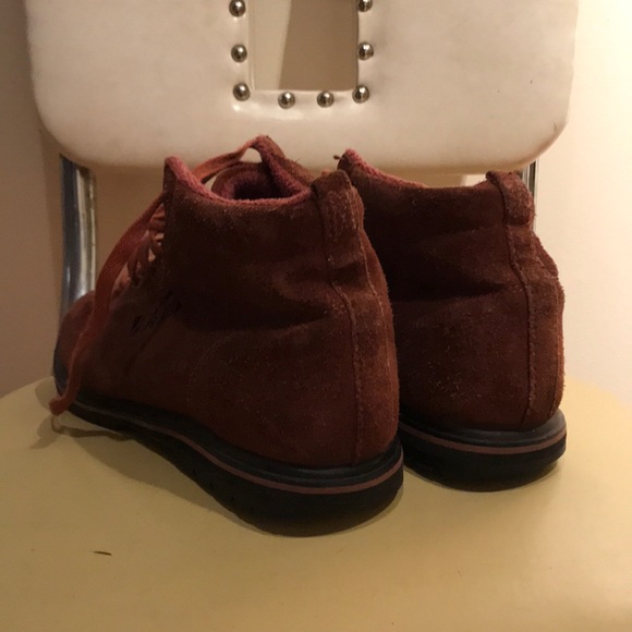 Rare L.A Gear Vintage Suede Shoes Size 8 - Picture 3 of 4